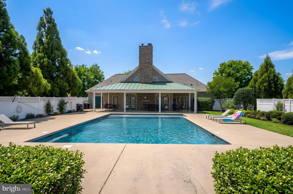 11805 LEGACY WOODS DR, FREDERICKSBURG, Virginia 22407, 3 Bedrooms Bedrooms, ,2 BathroomsBathrooms,Residential,11805 LEGACY WOODS DR,VASP2039788 MLS # VASP2039788