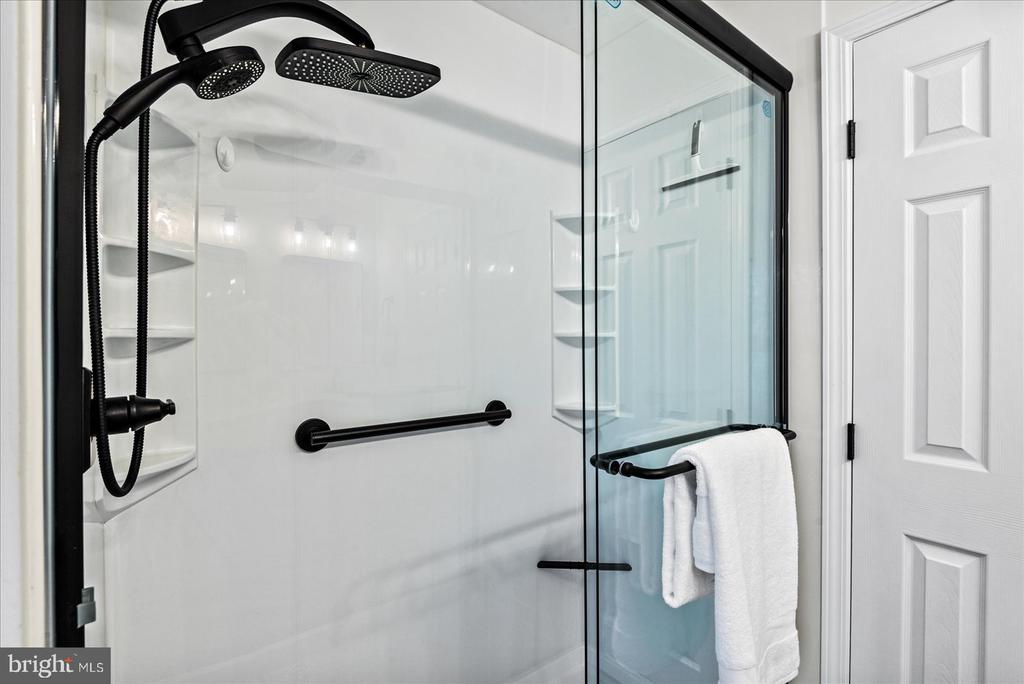 10709 EDEN BROOK DR, SPOTSYLVANIA, Virginia 22553, 3 Bedrooms Bedrooms, ,2 BathroomsBathrooms,Residential,10709 EDEN BROOK DR,VASP2039770 MLS # VASP2039770