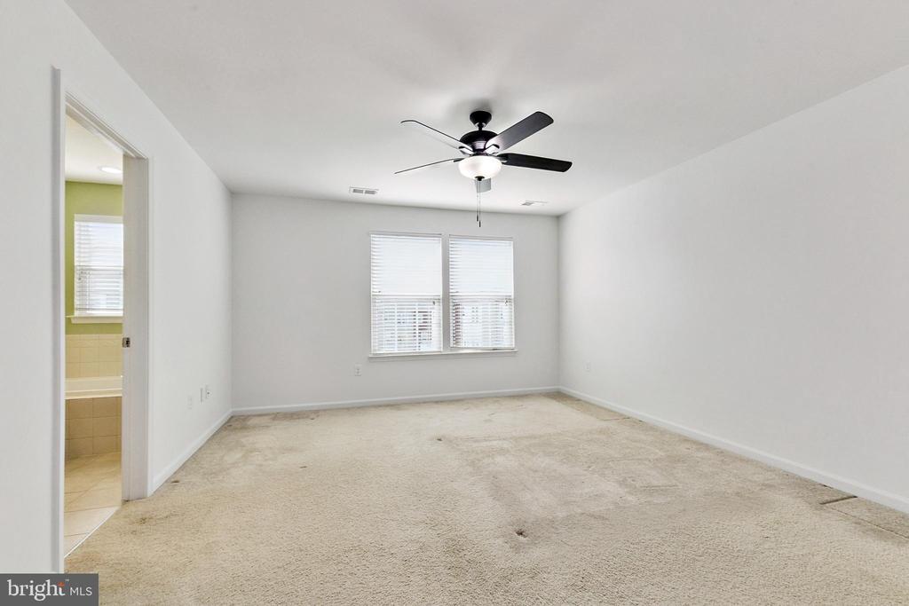 6530 LAFAYETTE AVE, BEALETON, Virginia, 3 Bedrooms Bedrooms, ,2 BathroomsBathrooms,Residential,6530 LAFAYETTE AVE,VAFQ2020804 MLS # VAFQ2020804