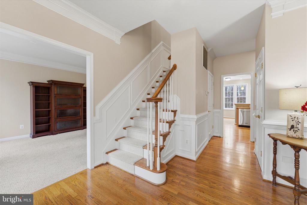 15420 BOB WHITE TRL, AMISSVILLE, Virginia 20106, 4 Bedrooms Bedrooms, ,2 BathroomsBathrooms,Residential,15420 BOB WHITE TRL,VACU2012864 MLS # VACU2012864