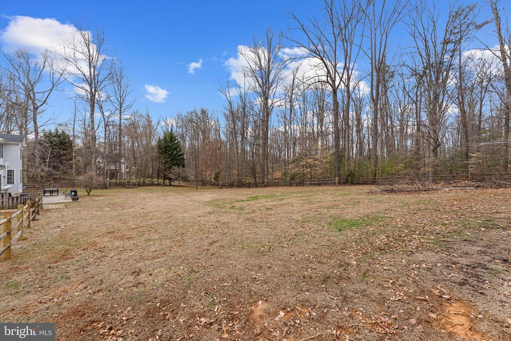 15420 BOB WHITE TRL, AMISSVILLE, Virginia 20106, 4 Bedrooms Bedrooms, ,2 BathroomsBathrooms,Residential,15420 BOB WHITE TRL,VACU2012864 MLS # VACU2012864