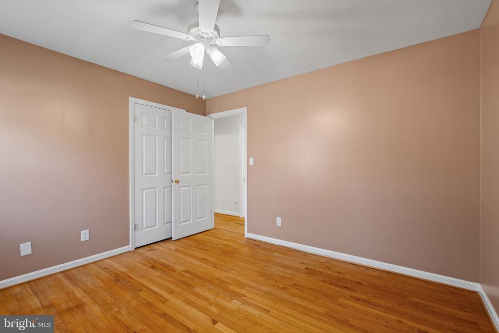 5142 FAIRVIEW LN, BROAD RUN, Virginia, 6 Bedrooms Bedrooms, ,3 BathroomsBathrooms,Residential,5142 FAIRVIEW LN,VAFQ2020420 MLS # VAFQ2020420