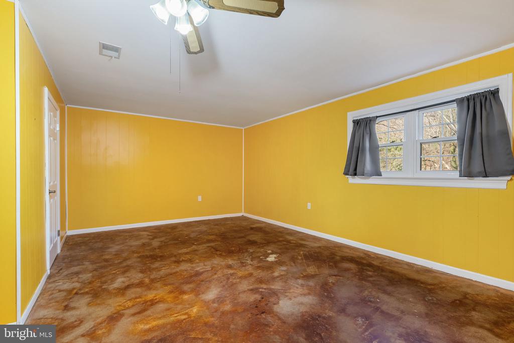 5142 FAIRVIEW LN, BROAD RUN, Virginia, 6 Bedrooms Bedrooms, ,3 BathroomsBathrooms,Residential,5142 FAIRVIEW LN,VAFQ2020420 MLS # VAFQ2020420