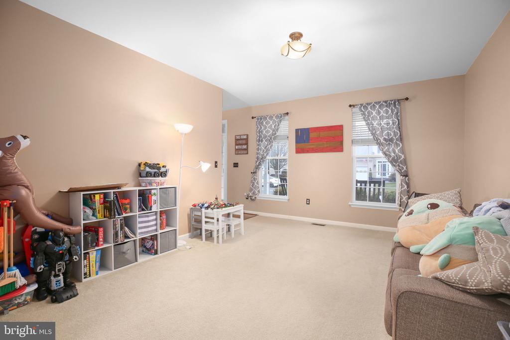 6012 HOT SPRING LN, FREDERICKSBURG, Virginia 22407, 4 Bedrooms Bedrooms, ,2 BathroomsBathrooms,Residential,6012 HOT SPRING LN,VASP2039880 MLS # VASP2039880 6012 HOT SPRING LN, FREDERICKSBURG, Virginia 22407, 4 Bedrooms Bedrooms, ,2 BathroomsBathrooms,Residential,6012 HOT SPRING LN,VASP2039880 MLS # VASP2039880