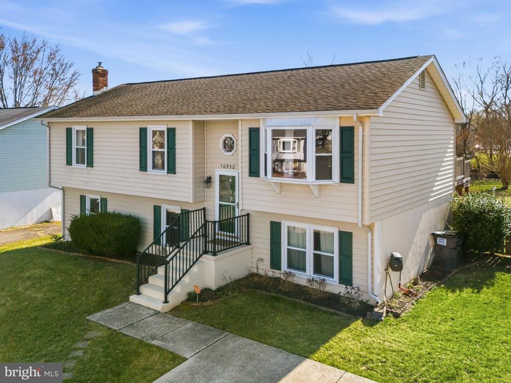 10932 BLAKE LN, BEALETON, Virginia, 4 Bedrooms Bedrooms, ,2 BathroomsBathrooms,Residential,10932 BLAKE LN,VAFQ2020856 MLS # VAFQ2020856
