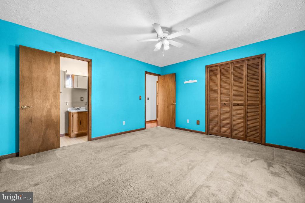 10932 BLAKE LN, BEALETON, Virginia, 4 Bedrooms Bedrooms, ,2 BathroomsBathrooms,Residential,10932 BLAKE LN,VAFQ2020856 MLS # VAFQ2020856