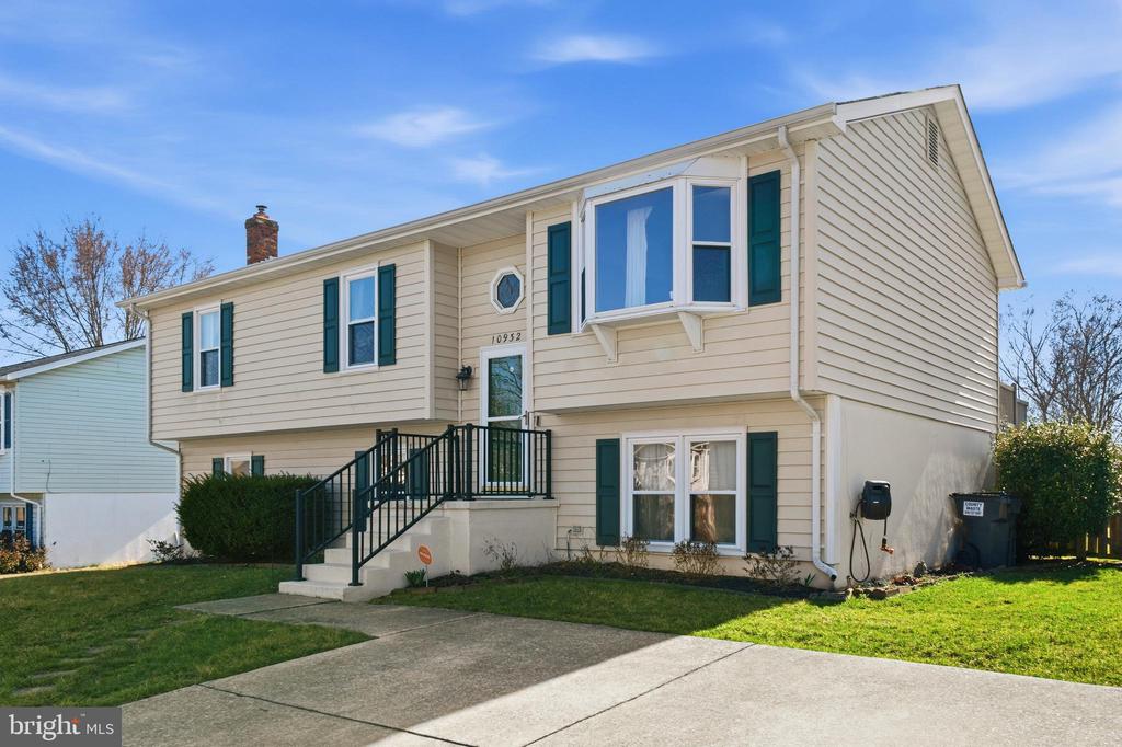 10932 BLAKE LN, BEALETON, Virginia, 4 Bedrooms Bedrooms, ,2 BathroomsBathrooms,Residential,10932 BLAKE LN,VAFQ2020856 MLS # VAFQ2020856