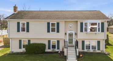 10932 BLAKE LN, BEALETON, Virginia, 4 Bedrooms Bedrooms, ,2 BathroomsBathrooms,Residential,10932 BLAKE LN,VAFQ2020856 MLS # VAFQ2020856