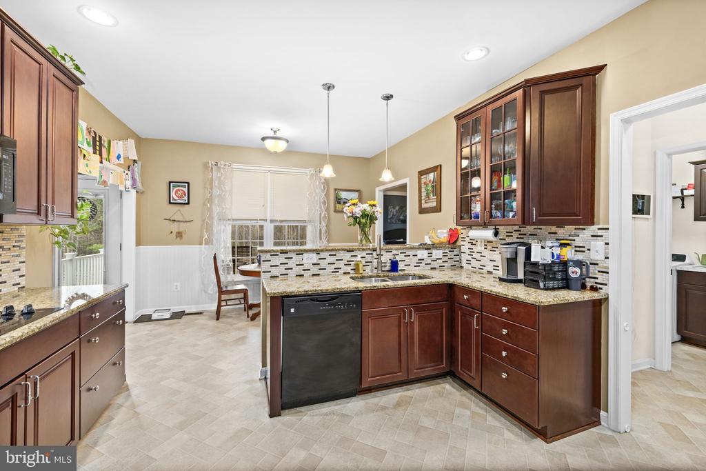 6917 CLOUDY WAY, SPOTSYLVANIA, Virginia 22551, 4 Bedrooms Bedrooms, ,3 BathroomsBathrooms,Residential,6917 CLOUDY WAY,VASP2039334 MLS # VASP2039334 6917 CLOUDY WAY, SPOTSYLVANIA, Virginia 22551, 4 Bedrooms Bedrooms, ,3 BathroomsBathrooms,Residential,6917 CLOUDY WAY,VASP2039334 MLS # VASP2039334