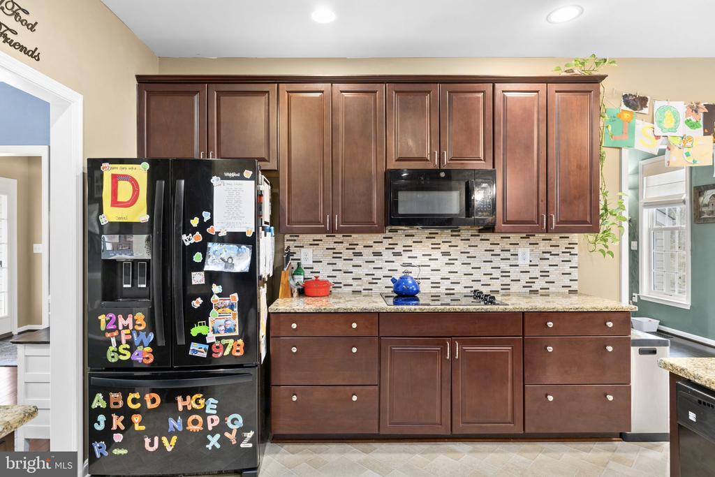 6917 CLOUDY WAY, SPOTSYLVANIA, Virginia 22551, 4 Bedrooms Bedrooms, ,3 BathroomsBathrooms,Residential,6917 CLOUDY WAY,VASP2039334 MLS # VASP2039334 6917 CLOUDY WAY, SPOTSYLVANIA, Virginia 22551, 4 Bedrooms Bedrooms, ,3 BathroomsBathrooms,Residential,6917 CLOUDY WAY,VASP2039334 MLS # VASP2039334