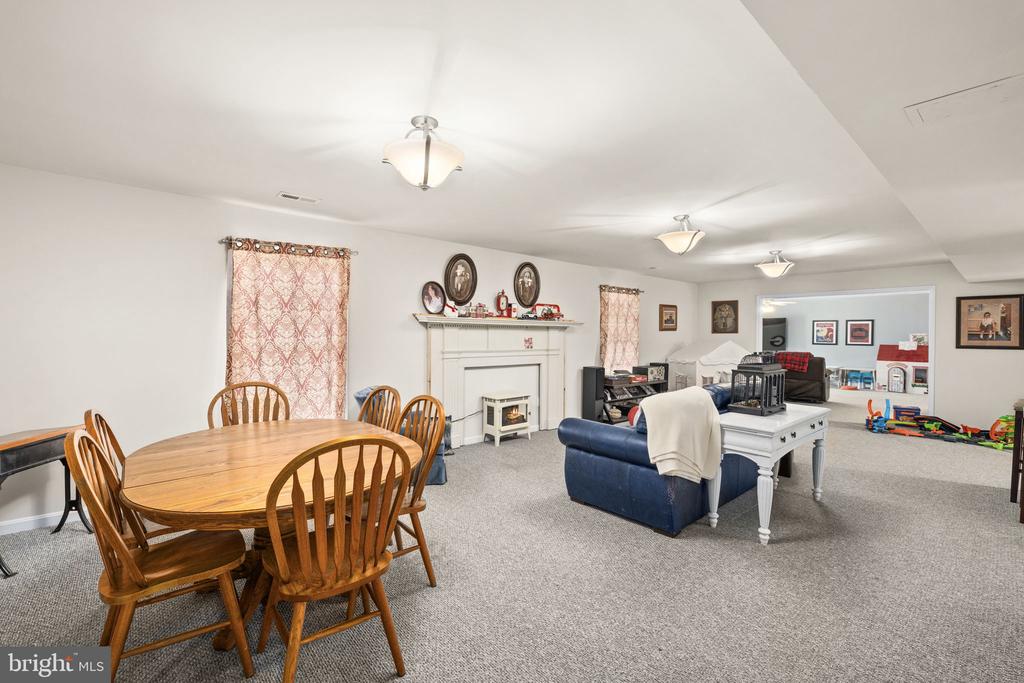 6917 CLOUDY WAY, SPOTSYLVANIA, Virginia 22551, 4 Bedrooms Bedrooms, ,3 BathroomsBathrooms,Residential,6917 CLOUDY WAY,VASP2039334 MLS # VASP2039334 6917 CLOUDY WAY, SPOTSYLVANIA, Virginia 22551, 4 Bedrooms Bedrooms, ,3 BathroomsBathrooms,Residential,6917 CLOUDY WAY,VASP2039334 MLS # VASP2039334