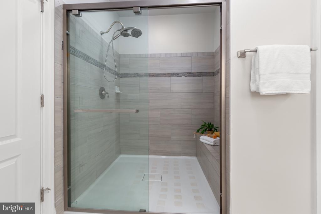 9808 WHITE OAK SWAMP CT, FREDERICKSBURG, Virginia 22407, 4 Bedrooms Bedrooms, ,3 BathroomsBathrooms,Residential,9808 WHITE OAK SWAMP CT,VASP2039918 MLS # VASP2039918 9808 WHITE OAK SWAMP CT, FREDERICKSBURG, Virginia 22407, 4 Bedrooms Bedrooms, ,3 BathroomsBathrooms,Residential,9808 WHITE OAK SWAMP CT,VASP2039918 MLS # VASP2039918