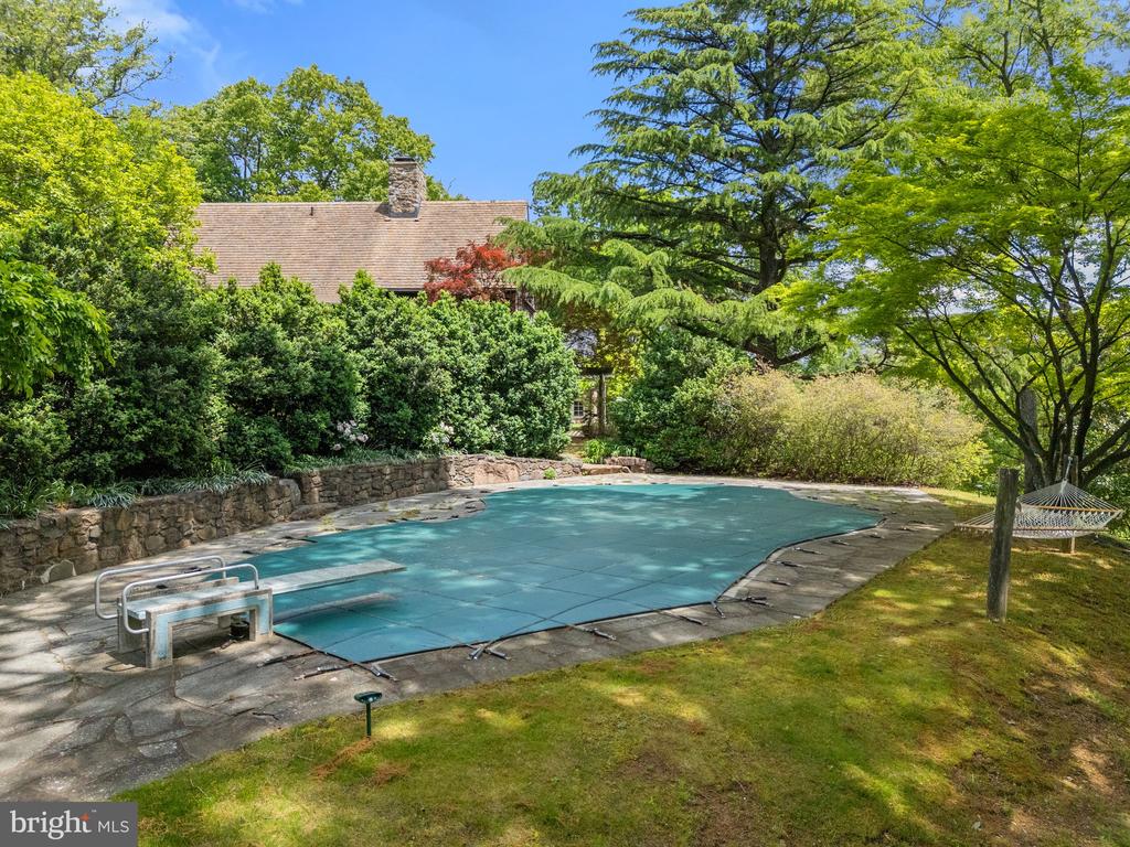 4392 CARRINGTON RD, MARKHAM, Virginia, 4 Bedrooms Bedrooms, ,4 BathroomsBathrooms,Residential,4392 CARRINGTON RD,VAFQ2020754 MLS # VAFQ2020754