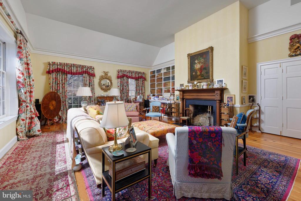 4392 CARRINGTON RD, MARKHAM, Virginia, 4 Bedrooms Bedrooms, ,4 BathroomsBathrooms,Residential,4392 CARRINGTON RD,VAFQ2020754 MLS # VAFQ2020754