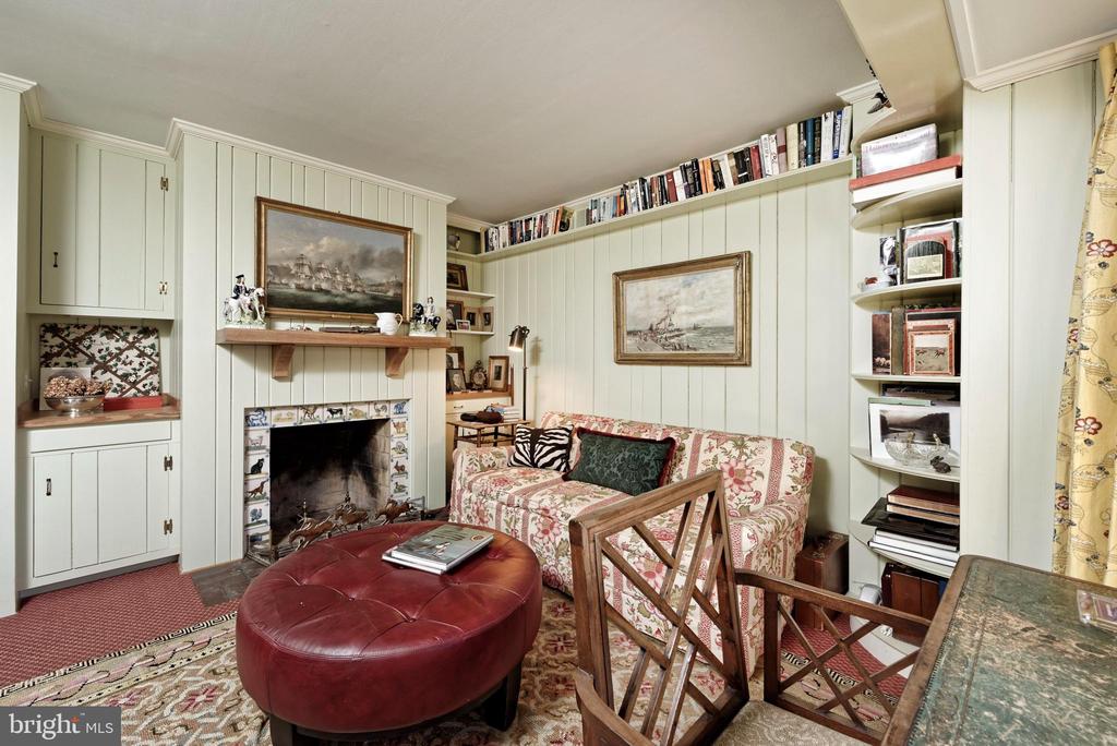 4392 CARRINGTON RD, MARKHAM, Virginia, 4 Bedrooms Bedrooms, ,4 BathroomsBathrooms,Residential,4392 CARRINGTON RD,VAFQ2020754 MLS # VAFQ2020754