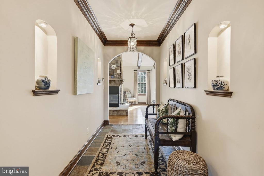 11208 KNOLLS END, SPOTSYLVANIA, Virginia 22551, 6 Bedrooms Bedrooms, ,5 BathroomsBathrooms,Residential,11208 KNOLLS END,VASP2039734 MLS # VASP2039734