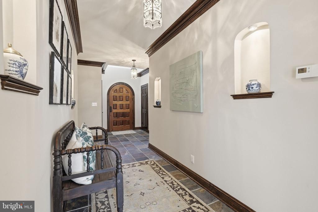 11208 KNOLLS END, SPOTSYLVANIA, Virginia 22551, 6 Bedrooms Bedrooms, ,5 BathroomsBathrooms,Residential,11208 KNOLLS END,VASP2039734 MLS # VASP2039734