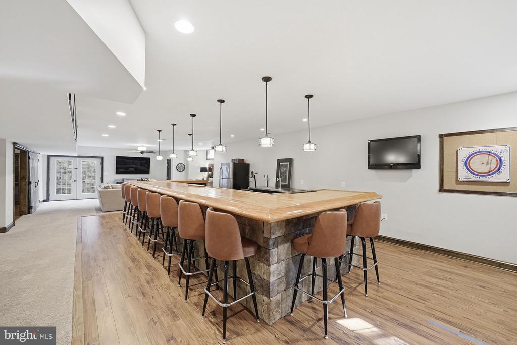 11208 KNOLLS END, SPOTSYLVANIA, Virginia 22551, 6 Bedrooms Bedrooms, ,5 BathroomsBathrooms,Residential,11208 KNOLLS END,VASP2039734 MLS # VASP2039734