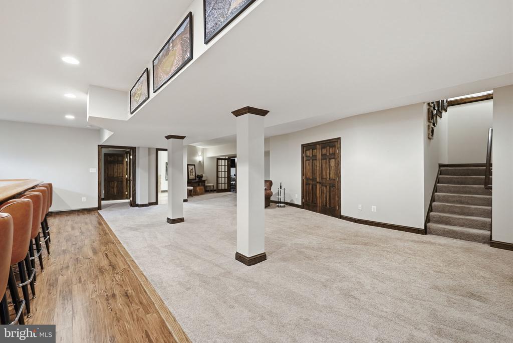 11208 KNOLLS END, SPOTSYLVANIA, Virginia 22551, 6 Bedrooms Bedrooms, ,5 BathroomsBathrooms,Residential,11208 KNOLLS END,VASP2039734 MLS # VASP2039734