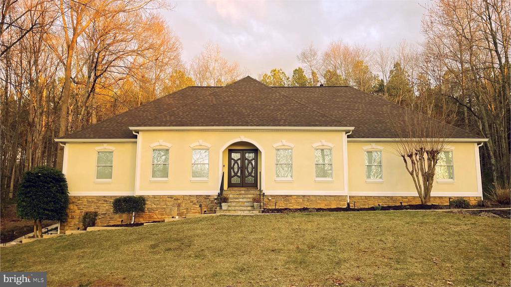 11203 FAWN LAKE PKWY, SPOTSYLVANIA, Virginia 22551, 4 Bedrooms Bedrooms, ,4 BathroomsBathrooms,Residential,11203 FAWN LAKE PKWY,VASP2039786 MLS # VASP2039786