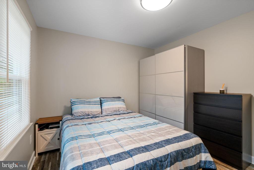 1235 LAKEVIEW PKWY, LOCUST GROVE, Virginia 22508, 3 Bedrooms Bedrooms, ,2 BathroomsBathrooms,Residential,1235 LAKEVIEW PKWY,VAOR2013540 MLS # VAOR2013540