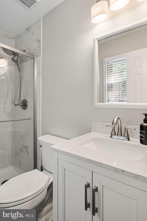 1235 LAKEVIEW PKWY, LOCUST GROVE, Virginia 22508, 3 Bedrooms Bedrooms, ,2 BathroomsBathrooms,Residential,1235 LAKEVIEW PKWY,VAOR2013540 MLS # VAOR2013540