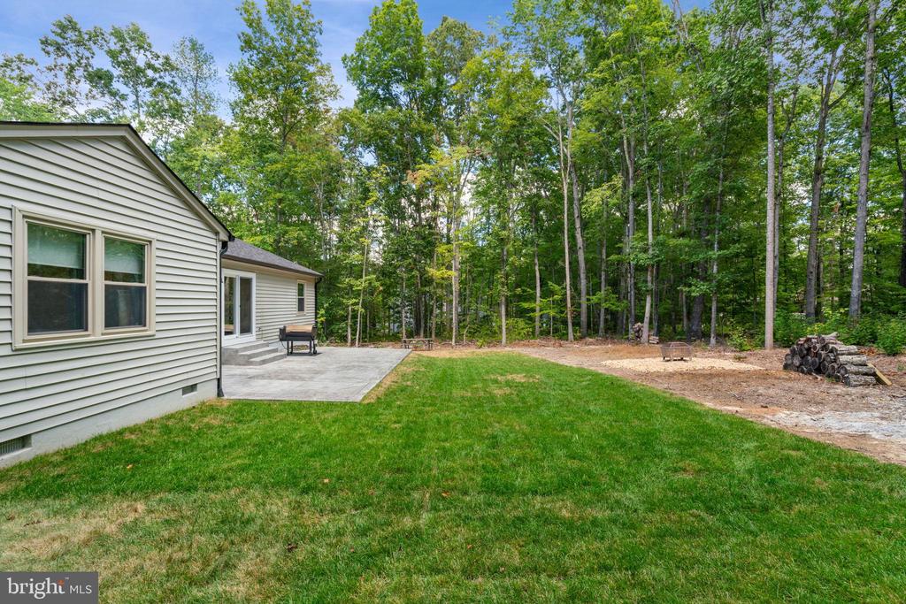 1235 LAKEVIEW PKWY, LOCUST GROVE, Virginia 22508, 3 Bedrooms Bedrooms, ,2 BathroomsBathrooms,Residential,1235 LAKEVIEW PKWY,VAOR2013540 MLS # VAOR2013540