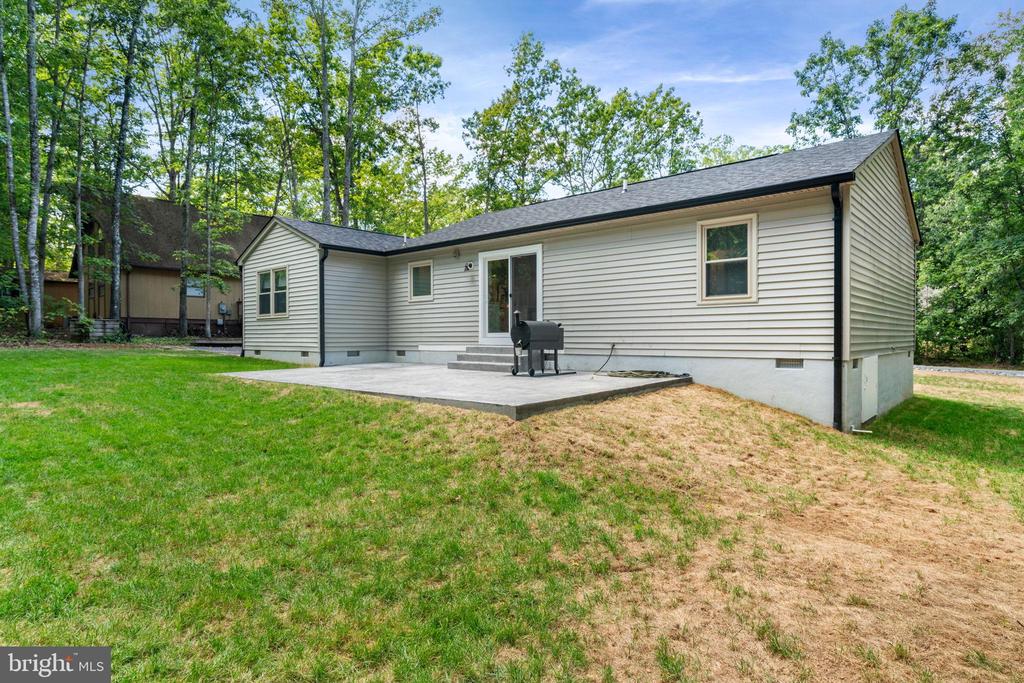 1235 LAKEVIEW PKWY, LOCUST GROVE, Virginia 22508, 3 Bedrooms Bedrooms, ,2 BathroomsBathrooms,Residential,1235 LAKEVIEW PKWY,VAOR2013540 MLS # VAOR2013540