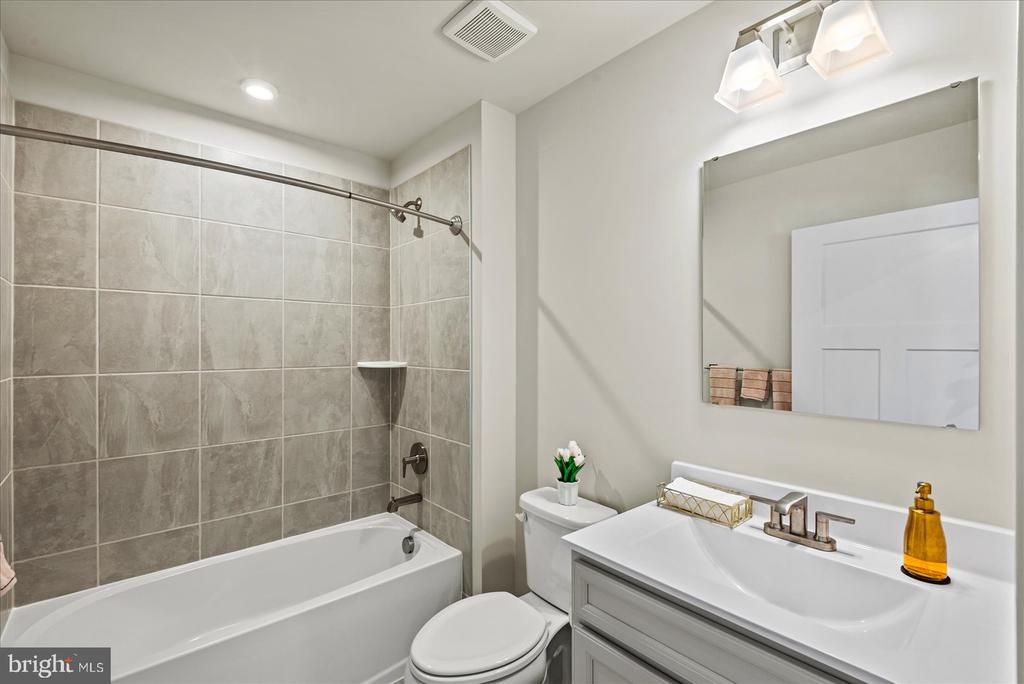 7009 HASKELL CT, FREDERICKSBURG, Virginia 22407, 3 Bedrooms Bedrooms, ,3 BathroomsBathrooms,Residential,7009 HASKELL CT,VASP2039966 MLS # VASP2039966 7009 HASKELL CT, FREDERICKSBURG, Virginia 22407, 3 Bedrooms Bedrooms, ,3 BathroomsBathrooms,Residential,7009 HASKELL CT,VASP2039966 MLS # VASP2039966