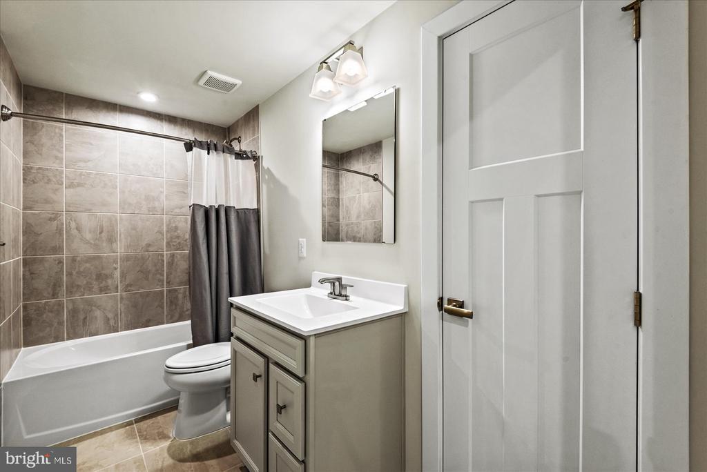 7009 HASKELL CT, FREDERICKSBURG, Virginia 22407, 3 Bedrooms Bedrooms, ,3 BathroomsBathrooms,Residential,7009 HASKELL CT,VASP2039966 MLS # VASP2039966 7009 HASKELL CT, FREDERICKSBURG, Virginia 22407, 3 Bedrooms Bedrooms, ,3 BathroomsBathrooms,Residential,7009 HASKELL CT,VASP2039966 MLS # VASP2039966