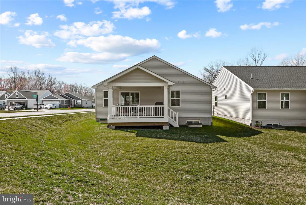 7009 HASKELL CT, FREDERICKSBURG, Virginia 22407, 3 Bedrooms Bedrooms, ,3 BathroomsBathrooms,Residential,7009 HASKELL CT,VASP2039966 MLS # VASP2039966 7009 HASKELL CT, FREDERICKSBURG, Virginia 22407, 3 Bedrooms Bedrooms, ,3 BathroomsBathrooms,Residential,7009 HASKELL CT,VASP2039966 MLS # VASP2039966