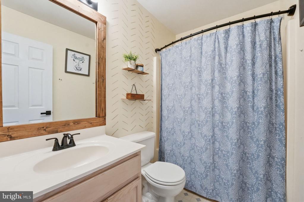 531 HIGHLAND TOWNE LN, WARRENTON, Virginia 20186, 2 Bedrooms Bedrooms, ,2 BathroomsBathrooms,Residential,531 HIGHLAND TOWNE LN,VAFQ2020860 MLS # VAFQ2020860