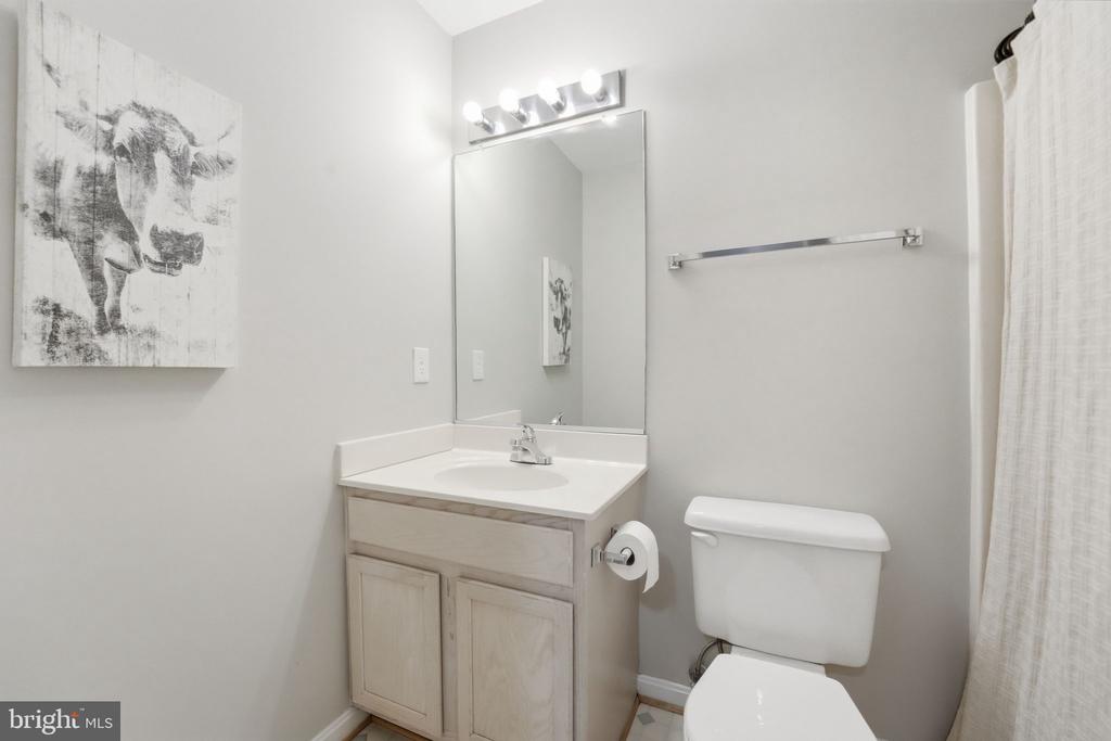 531 HIGHLAND TOWNE LN, WARRENTON, Virginia 20186, 2 Bedrooms Bedrooms, ,2 BathroomsBathrooms,Residential,531 HIGHLAND TOWNE LN,VAFQ2020860 MLS # VAFQ2020860