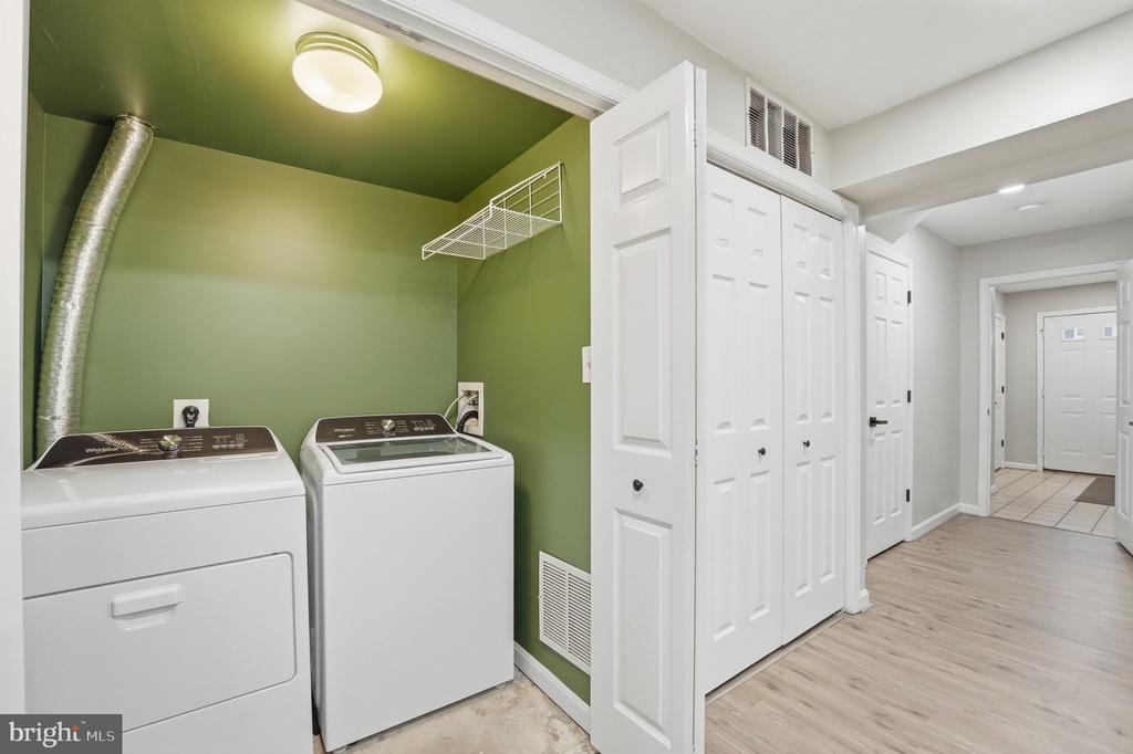 531 HIGHLAND TOWNE LN, WARRENTON, Virginia 20186, 2 Bedrooms Bedrooms, ,2 BathroomsBathrooms,Residential,531 HIGHLAND TOWNE LN,VAFQ2020860 MLS # VAFQ2020860