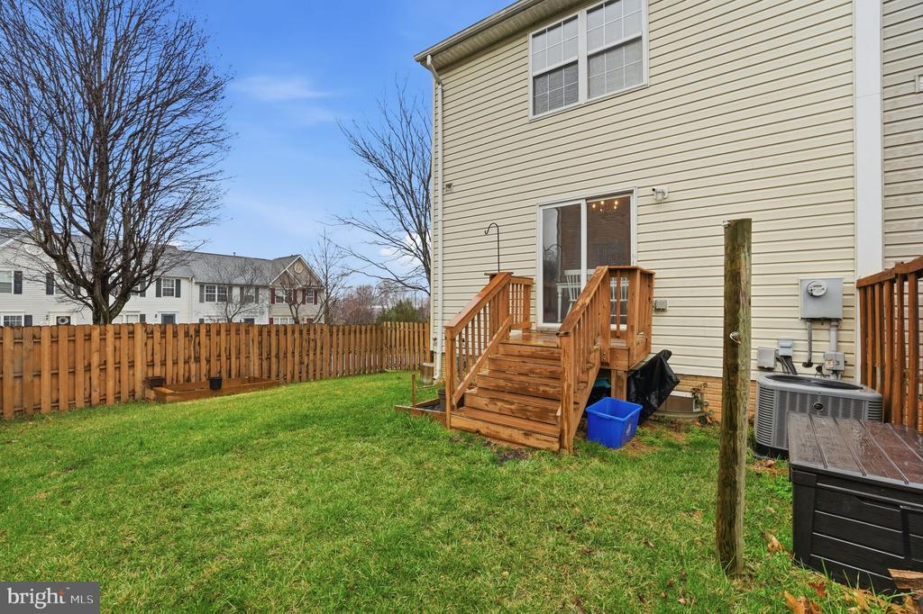 531 HIGHLAND TOWNE LN, WARRENTON, Virginia 20186, 2 Bedrooms Bedrooms, ,2 BathroomsBathrooms,Residential,531 HIGHLAND TOWNE LN,VAFQ2020860 MLS # VAFQ2020860