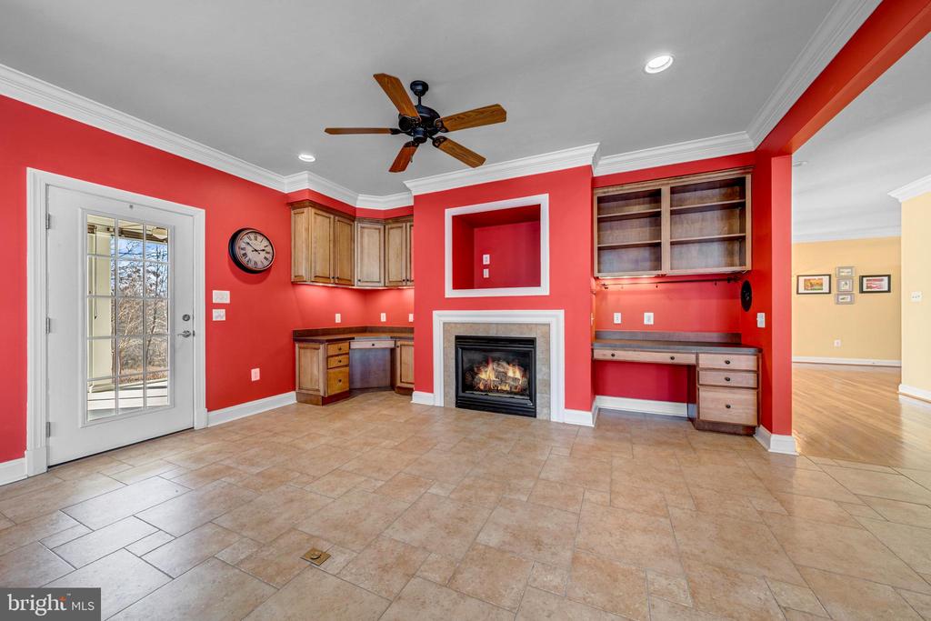 8986 WOODWARD RD, MARSHALL, Virginia, 5 Bedrooms Bedrooms, ,4 BathroomsBathrooms,Residential,8986 WOODWARD RD,VAFQ2020846 MLS # VAFQ2020846