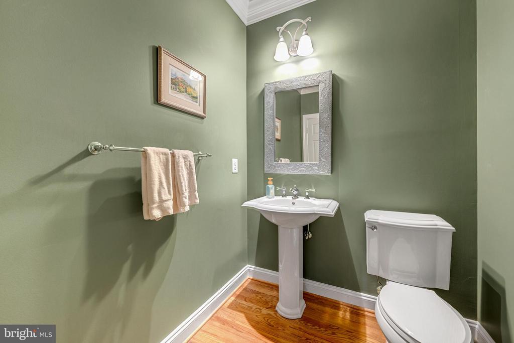 8986 WOODWARD RD, MARSHALL, Virginia, 5 Bedrooms Bedrooms, ,4 BathroomsBathrooms,Residential,8986 WOODWARD RD,VAFQ2020846 MLS # VAFQ2020846