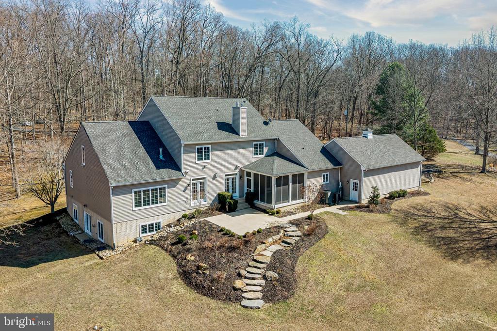 8986 WOODWARD RD, MARSHALL, Virginia, 5 Bedrooms Bedrooms, ,4 BathroomsBathrooms,Residential,8986 WOODWARD RD,VAFQ2020846 MLS # VAFQ2020846