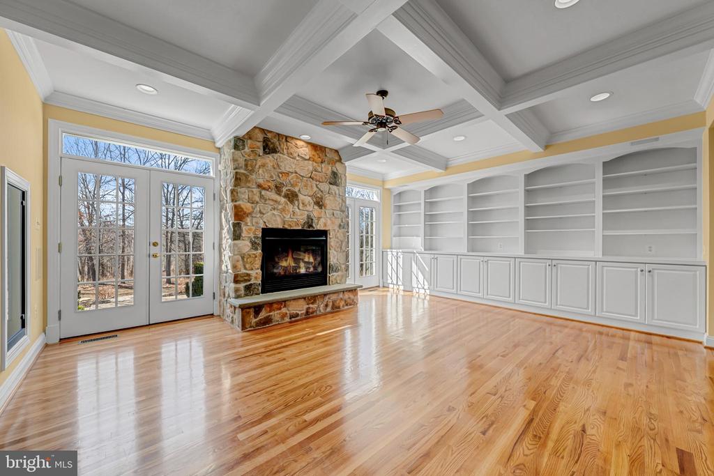 8986 WOODWARD RD, MARSHALL, Virginia, 5 Bedrooms Bedrooms, ,4 BathroomsBathrooms,Residential,8986 WOODWARD RD,VAFQ2020846 MLS # VAFQ2020846