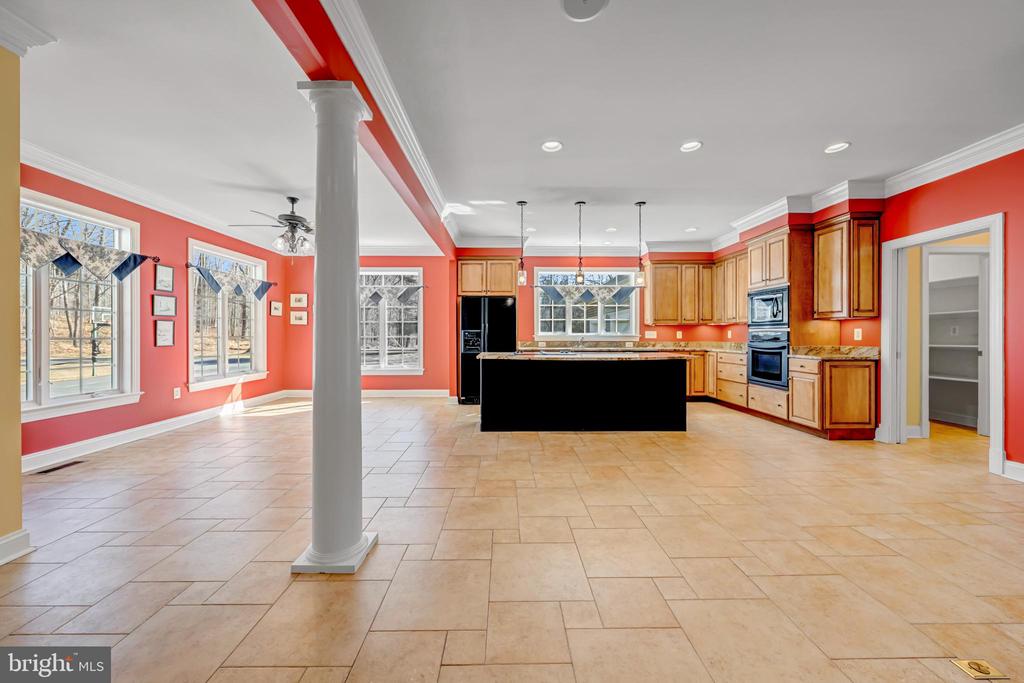 8986 WOODWARD RD, MARSHALL, Virginia, 5 Bedrooms Bedrooms, ,4 BathroomsBathrooms,Residential,8986 WOODWARD RD,VAFQ2020846 MLS # VAFQ2020846