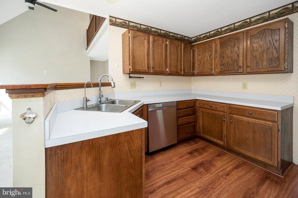 522 STONEWALL LN, FREDERICKSBURG, Virginia 22407, 3 Bedrooms Bedrooms, ,2 BathroomsBathrooms,Residential,522 STONEWALL LN,VASP2039800 MLS # VASP2039800