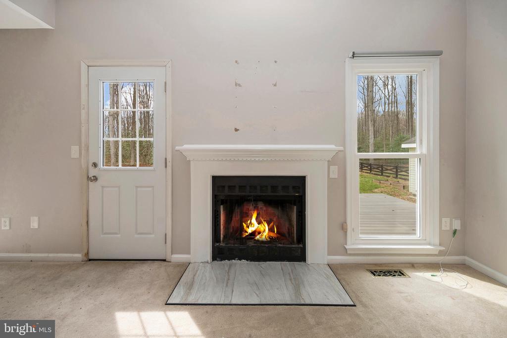 522 STONEWALL LN, FREDERICKSBURG, Virginia 22407, 3 Bedrooms Bedrooms, ,2 BathroomsBathrooms,Residential,522 STONEWALL LN,VASP2039800 MLS # VASP2039800