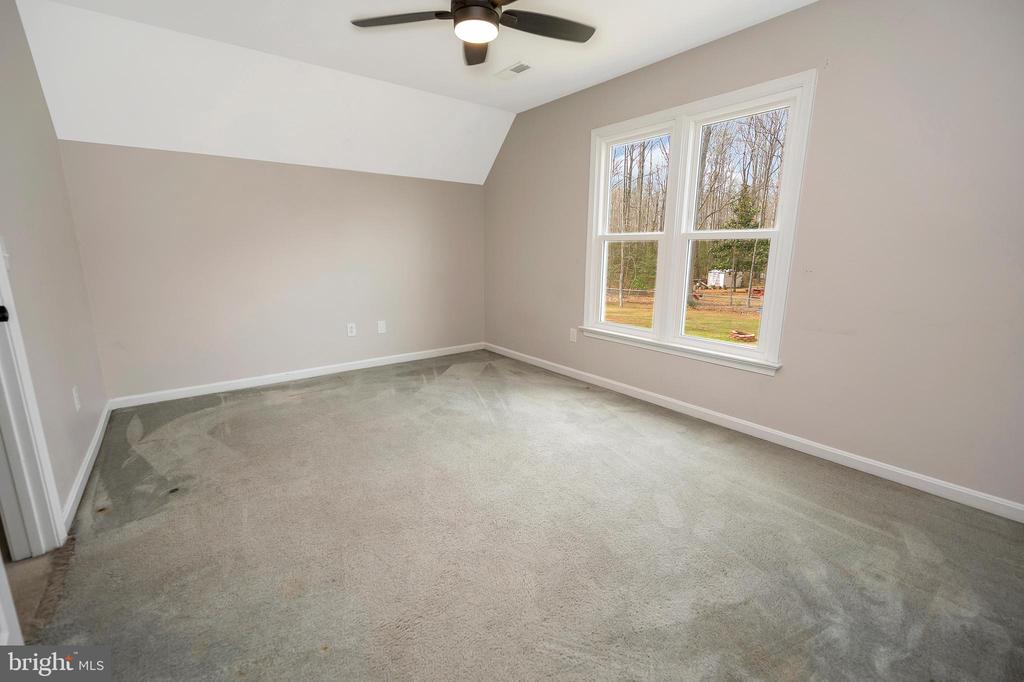 522 STONEWALL LN, FREDERICKSBURG, Virginia 22407, 3 Bedrooms Bedrooms, ,2 BathroomsBathrooms,Residential,522 STONEWALL LN,VASP2039800 MLS # VASP2039800