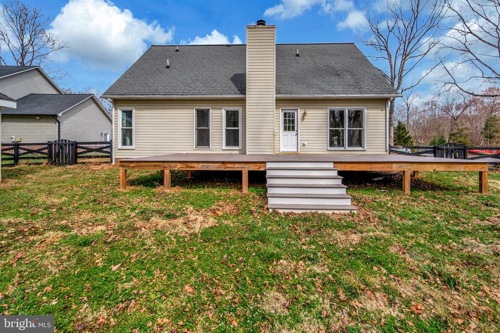 522 STONEWALL LN, FREDERICKSBURG, Virginia 22407, 3 Bedrooms Bedrooms, ,2 BathroomsBathrooms,Residential,522 STONEWALL LN,VASP2039800 MLS # VASP2039800