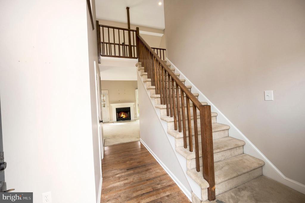 522 STONEWALL LN, FREDERICKSBURG, Virginia 22407, 3 Bedrooms Bedrooms, ,2 BathroomsBathrooms,Residential,522 STONEWALL LN,VASP2039800 MLS # VASP2039800