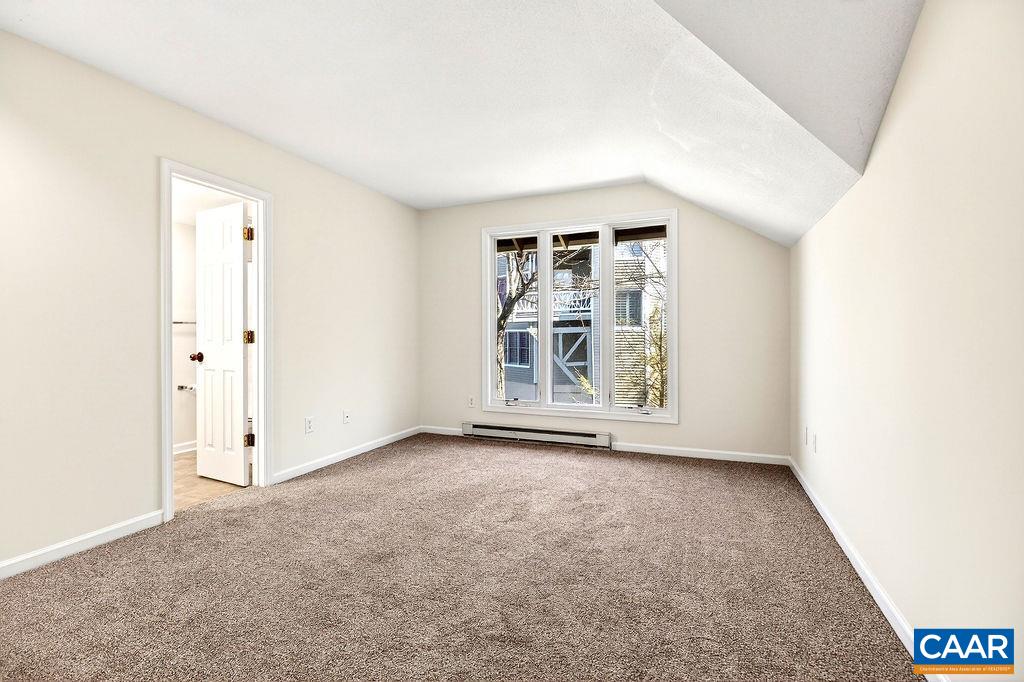 2084 STONE RIDGE CONDOS, WINTERGREEN, Virginia 22967, 2 Bedrooms Bedrooms, ,2 BathroomsBathrooms,Residential,2084 STONE RIDGE CONDOS,674199 MLS # 674199