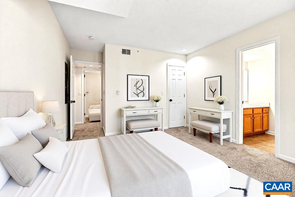 2084 STONE RIDGE CONDOS, WINTERGREEN, Virginia 22967, 2 Bedrooms Bedrooms, ,2 BathroomsBathrooms,Residential,2084 STONE RIDGE CONDOS,674199 MLS # 674199