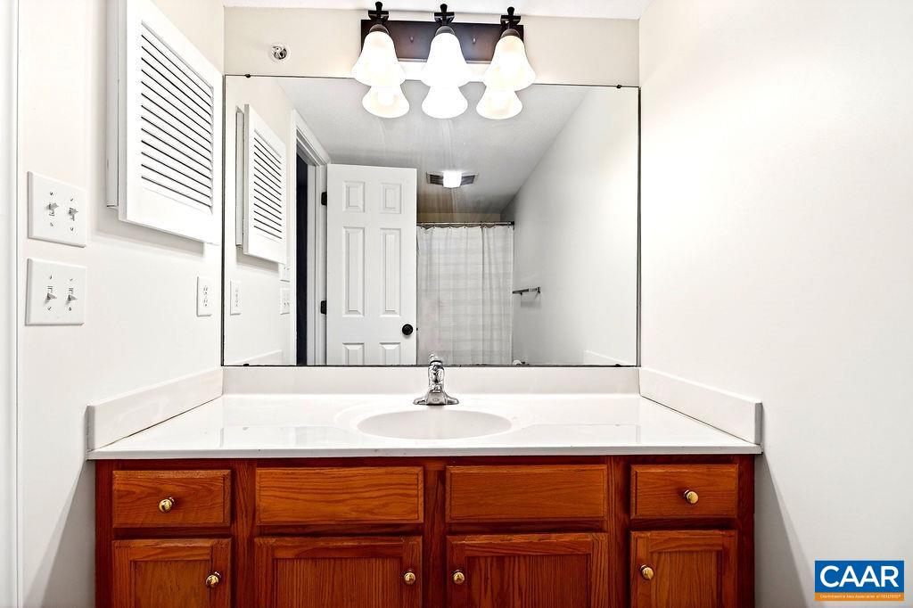 2084 STONE RIDGE CONDOS, WINTERGREEN, Virginia 22967, 2 Bedrooms Bedrooms, ,2 BathroomsBathrooms,Residential,2084 STONE RIDGE CONDOS,674199 MLS # 674199