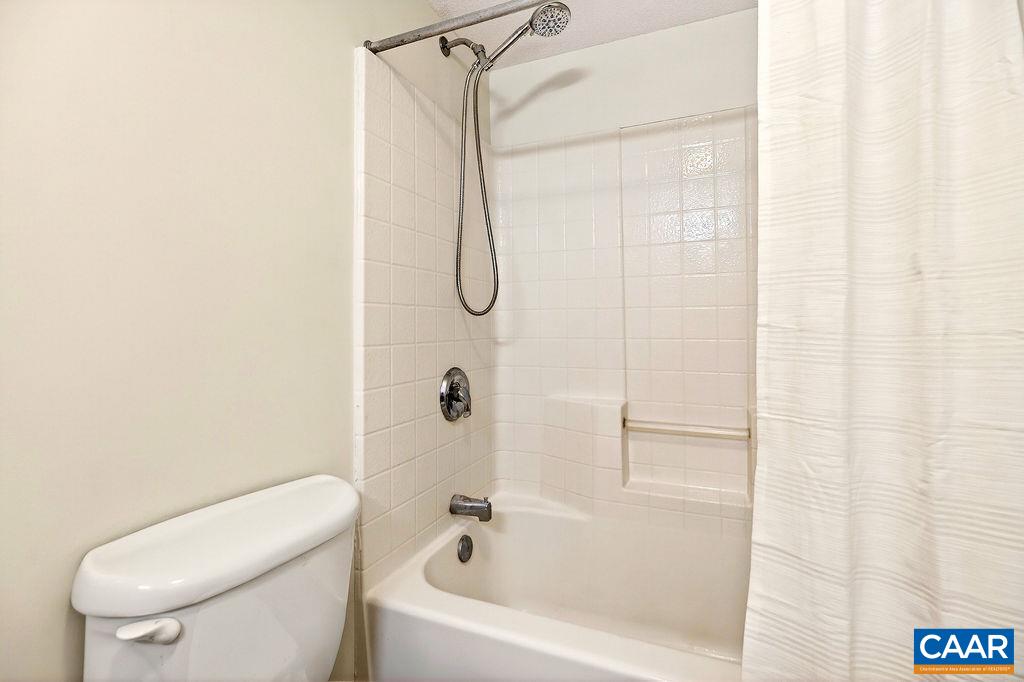 2084 STONE RIDGE CONDOS, WINTERGREEN, Virginia 22967, 2 Bedrooms Bedrooms, ,2 BathroomsBathrooms,Residential,2084 STONE RIDGE CONDOS,674199 MLS # 674199