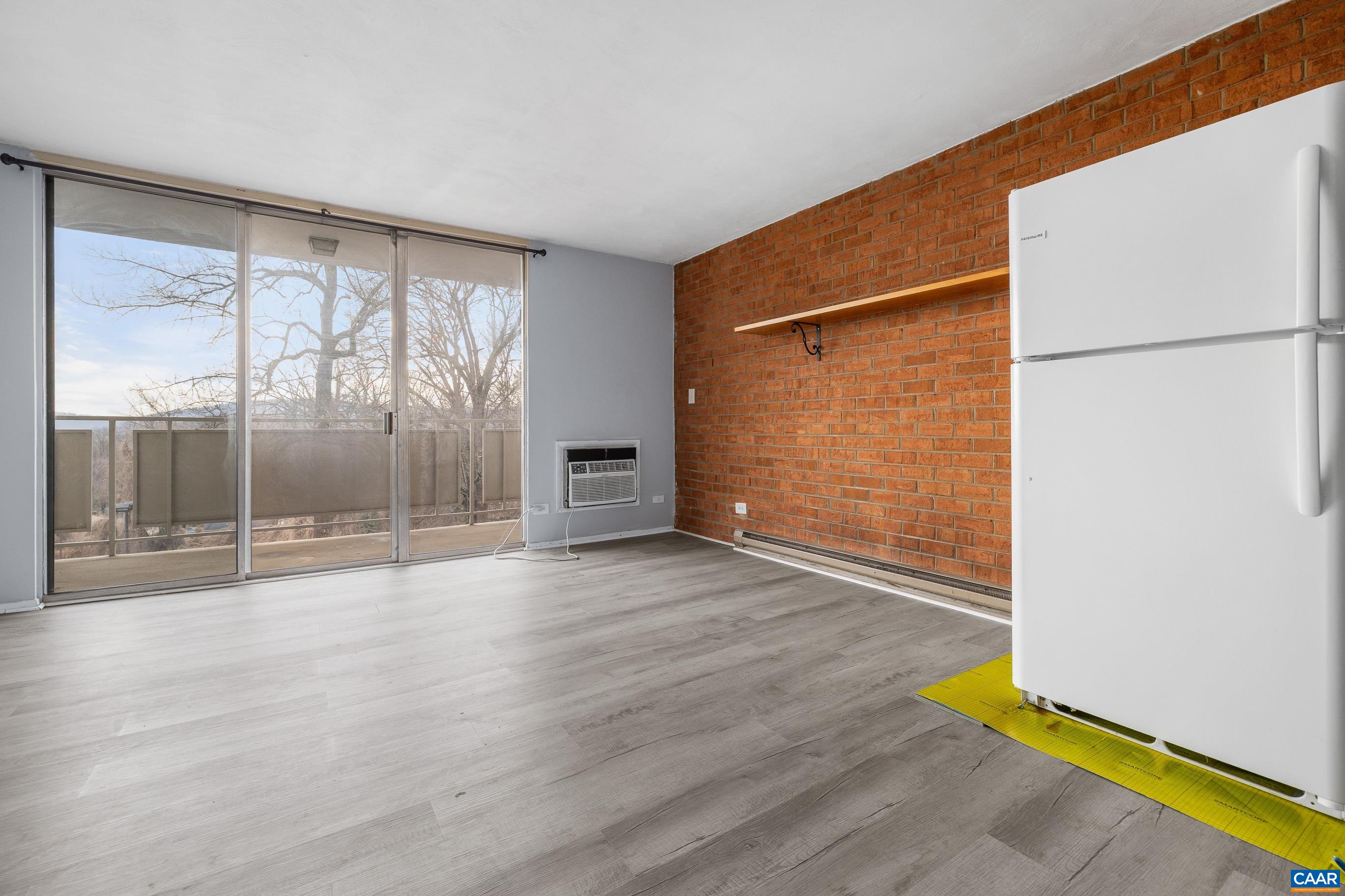 1800 JEFFERSON PARK AVE, CHARLOTTESVILLE, Virginia 22903, 1 Bedroom Bedrooms, ,1 BathroomBathrooms,Residential,1800 JEFFERSON PARK AVE,674200 MLS # 674200